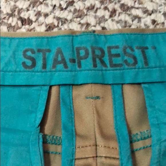 Levi’s Sta Prest short - Picture 3 of 5